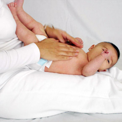 Shantala, masaje para el bebé